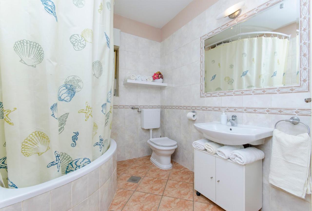 Ferienwohnung Fima Centar Stobrec Split Exterior foto